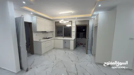  1 شقة سوبر ديلوكس للإيجار غير مفروش