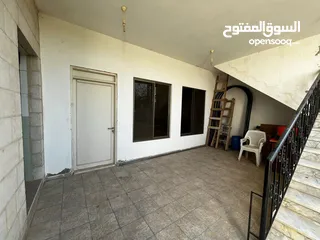  11 فيــلا مميزة للبيع –  طريق المطار  - خلف مدارس الشويفات