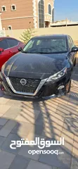  5 Nissan Altima SL pull option 2019