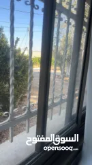  3 فيلا في سيريس جنين