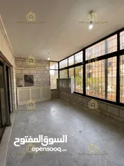  9 شقة من فيلا - ام أذينة - 3نوم 1ماستر - 350م - ارضي - مدخل مستقل - قرب الخدمات