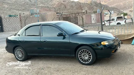 4 هونداي افانتي 1996 قير عادي