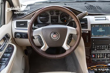 15 Cadillac Escalade 2008   السيارة مميزة جدا و قطعت مسافة 179,000 كيلو متر فقط