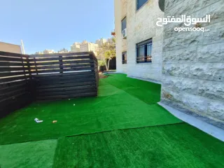  7 شقة مع حديييقة للايجار في عين مصباح