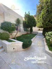  26 فيلا للايجار عبدون يوجد خيارات Villa for rent in    Abdoun, options available V78