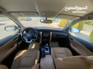  16 Fortuner (4000cc) model(2019)