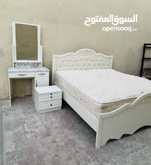  2 Beautiful white Bed set