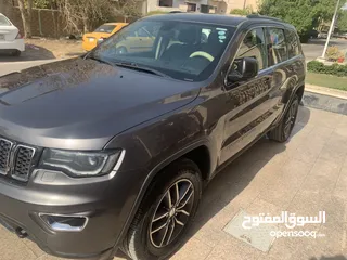  11 Jeep لا ريدو خليجي للبيع