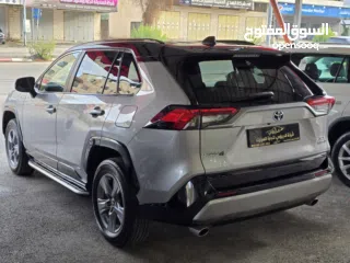  5 تويوتا راف فور 2022