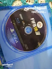  4 CD FIFA 18 + FIFA 21 PS4 للبيع