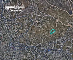  2 فرصة استثمارية نادرة في قلب بيت لحم – الكركفة