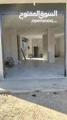  6 مخازن للايجار بمساحة 100 متر