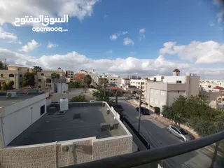  1 شقة للبيع ثلاث غرف نوم 239 متر في الكرسي