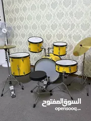  2 درمز لون اصفر كولتي عالي جدا بالكرتونه جديد ضمان 2 سنه