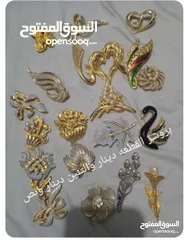  1 بروشرات للبيع الحبه بدينار والثنتين ب دينار ونص