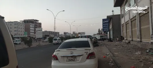  1 يارس امريكي