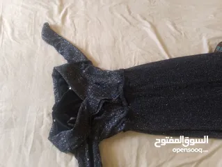  9 فساتين للبيع كل فستان 20 ليره السعر