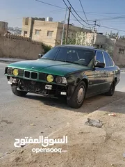  1 BMW 520i للبيع اقساط دفعه 500