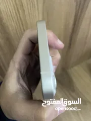  9 IPHONE 13 (128-256 gb) 82% - 94%                      أيفون 13 بطاريات عالية بحالة الوكالة