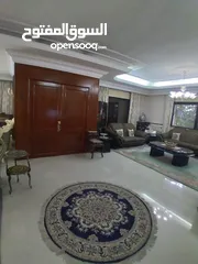  1 فيلا للبيع في الصويفية - REF : 12169