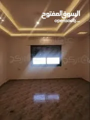  3 شقه فاخره للبيع وبسعر مغري من المالك مباشره للجادين التواصل على الرقم الموجود ابو محمد