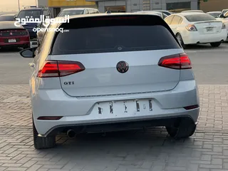  4 جولف GTI / بحالة ممتازة جدا/SE/وارد امريكا