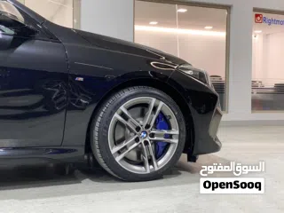  5 BMW M235I - M Performance