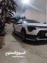  10 كيا نيرو 2022