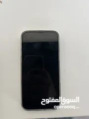  6 ايفون 14 بلس بطارية 97٪ شبه جديد استعمال خفيف لون بنفسجي بسعر مغري