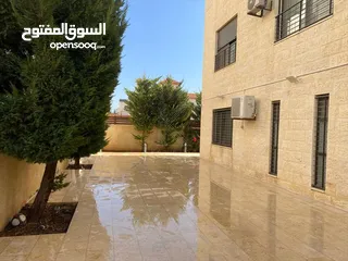  1 شقة فاخرة للبيع في رجم عميش