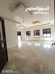  1 شقة ثالث مع روف منفصل في منطقة خلدا