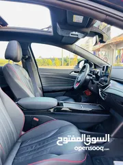  25 ‏Volkswagen ID6 black edition