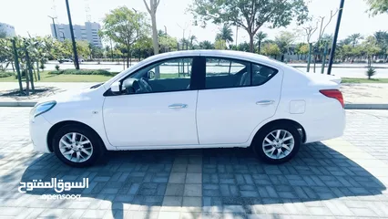  5 Nissan Sunny 2022, white car for sale