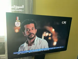  5 تليفزيون باناسونيك  42 بوصة TV 42 انش