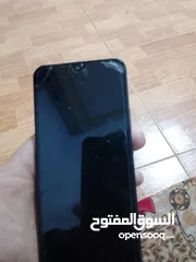  2 انفينكس هوت 9 مساحة 64 جيجا 4 رام في كسر خفيف بس مش ماثر على الشاشه البصمه فاصله 25دينار