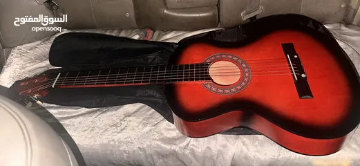  1 جيتار جديد