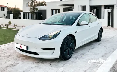  1 AED 2,545 PM  TESLA MODEL 3 2023  GCC SPECS  UNDER WARRANTY  LOW MILEAGE