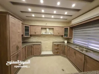  5 مطابخ المنيوم