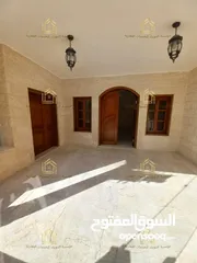  10 شقة طابقية - دابوق - 4نوم - 350م - ارضية - ترس - مدخل مستقل - قرب الخدمات -