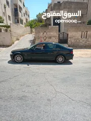  1 سيارة بي ام دبليو 318  BMW 318  2001 للبيع