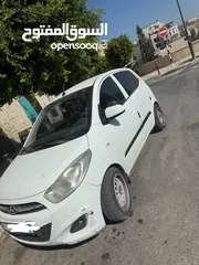  2 هونداي i10  2012