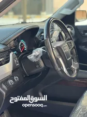  13 GMC يوكن SLT 2017