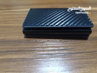  11 محفظة رجالي مميزة للنقد والبطاقات موديل جديد جلد صناعي وستانلس ستيل لون اسود