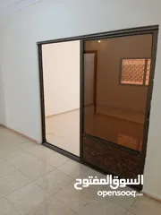  3 شقق  للبيع الزرقاء الجديده شارع 16بمساحات متعدده