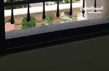  5 شقة فارغة - عرجان - 3نوم 1ماستر - 200م