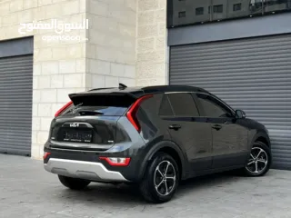  6 كيا نيرو Kia niro