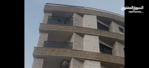  2 شقة مميزة بجانب السرية