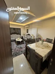  14 شقة مميزة للبيع