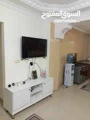  6 شقه مفروشه للإيجار على دوار اللوازم بالضبط موقع استراتيجي بخدمات مميزة  قريب من جامعة اليرموك