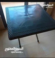  7 طاولة بلاستيك لون بني إستعمال بسيط